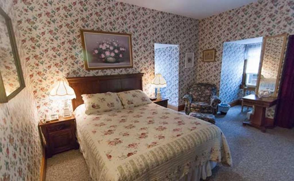 Carriage House Inn Fredericton Zimmer foto